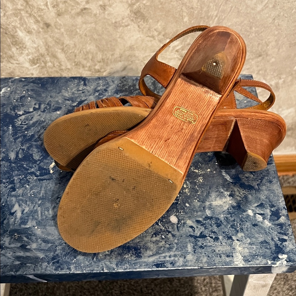 Brown Leather Sandals - Picture 7 of 8